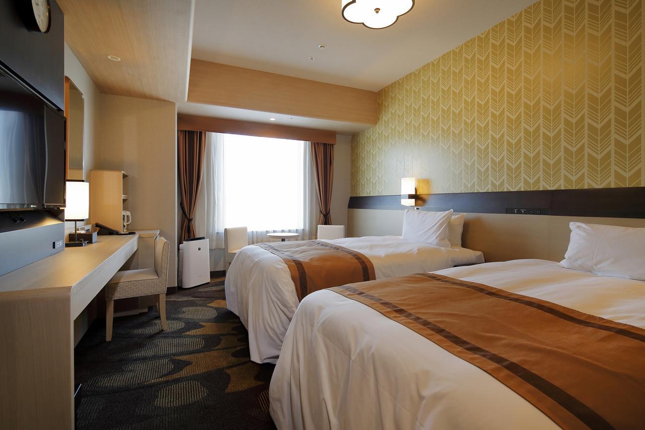Hotel Monterey Химеджи Екстериор снимка